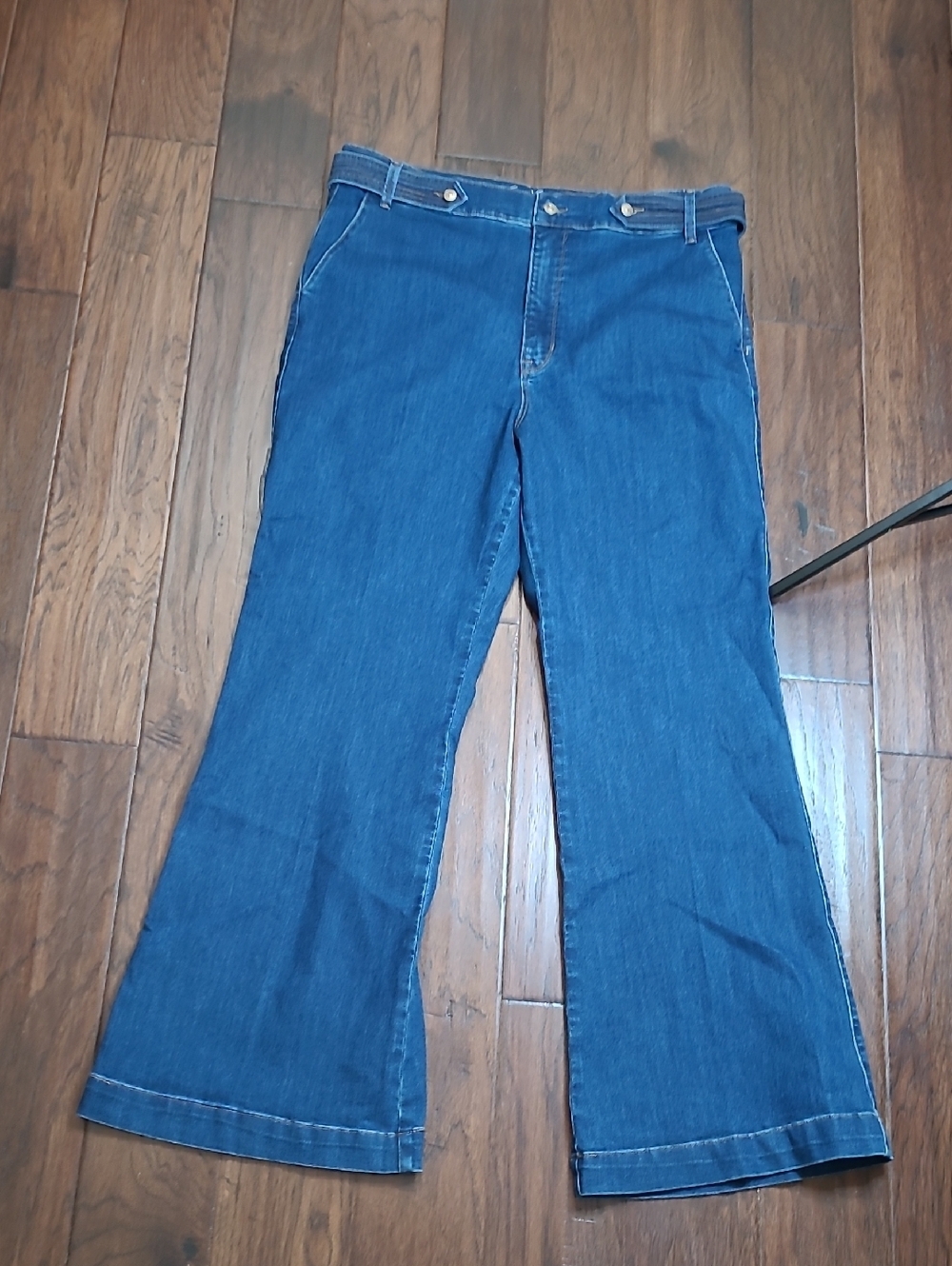 Gloria Vanderbilt All Around Slimming Effect Mock Belted Wide Leg Jeans size 18